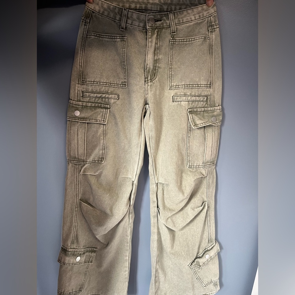 SHEIN Olive Wide Leg Cargo Pants